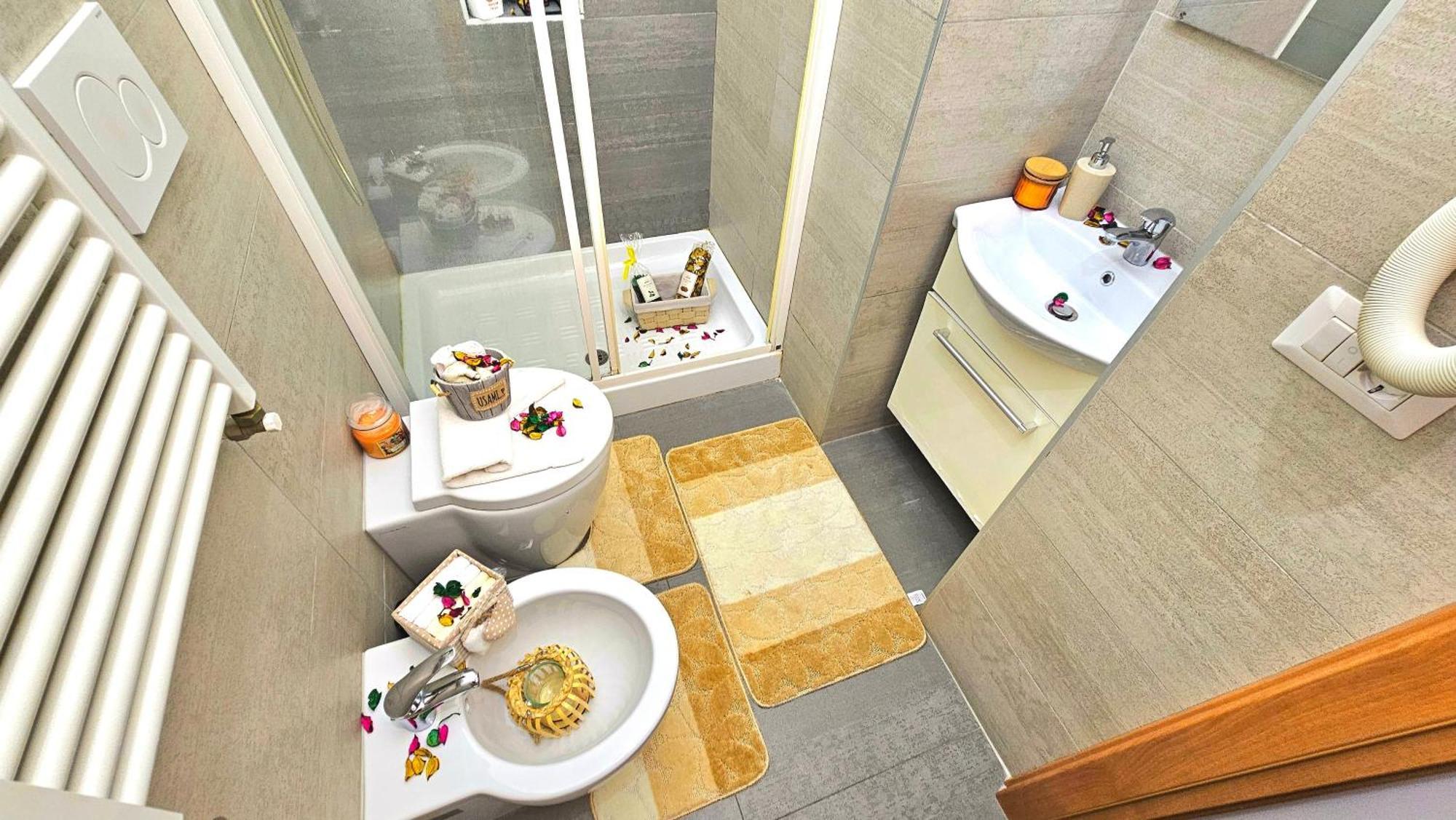 לינה וארוחת בוקר A Casa Simpatia Roma - Free Parking If You Book 4 Nights מראה חיצוני תמונה