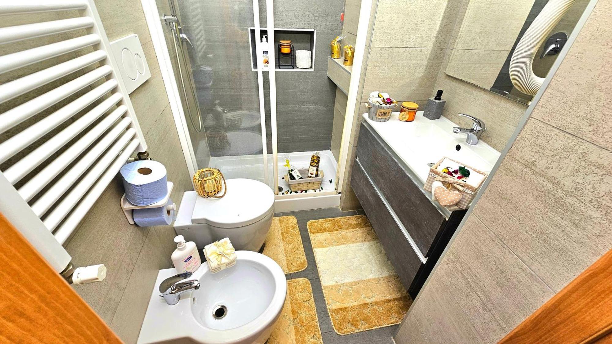 לינה וארוחת בוקר A Casa Simpatia Roma - Free Parking If You Book 4 Nights מראה חיצוני תמונה
