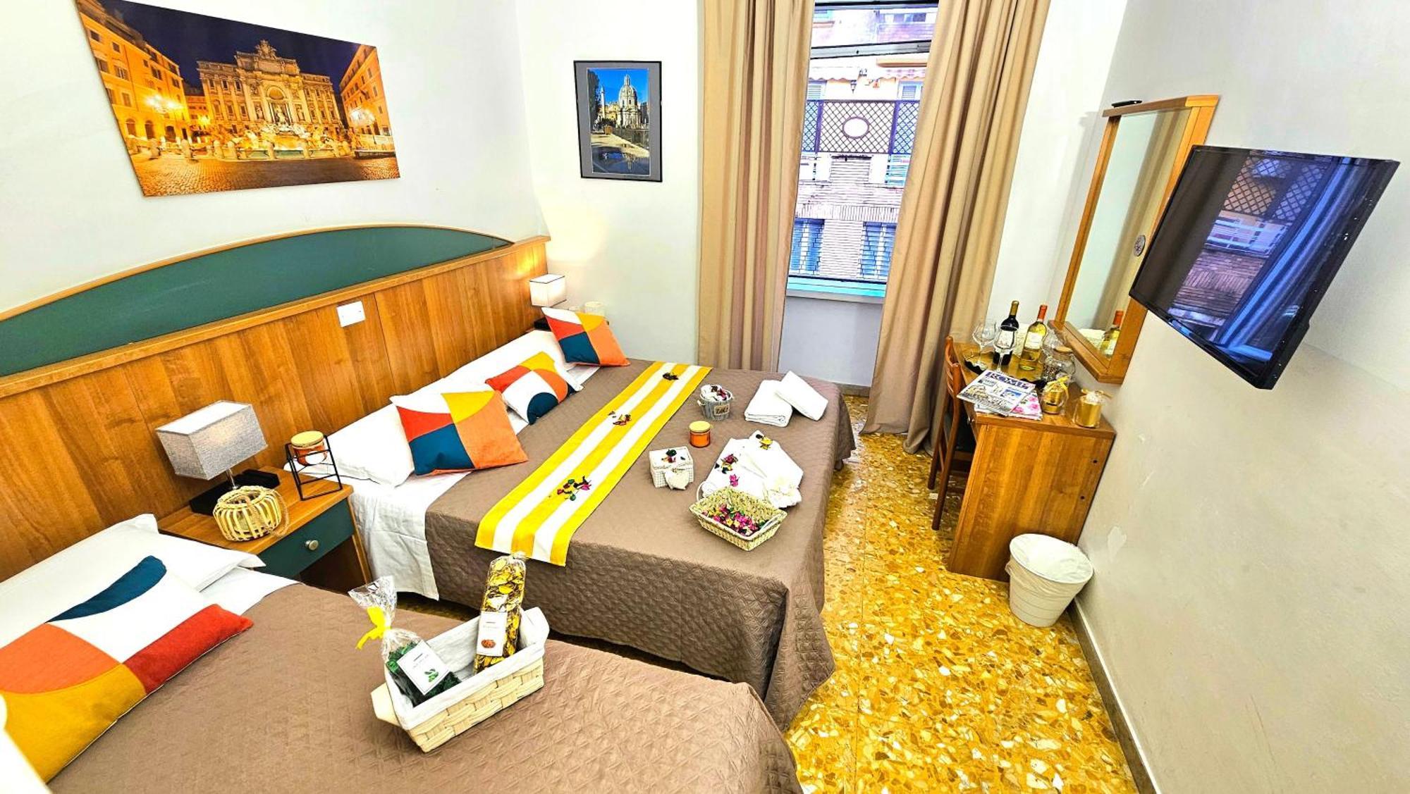לינה וארוחת בוקר A Casa Simpatia Roma - Free Parking If You Book 4 Nights מראה חיצוני תמונה