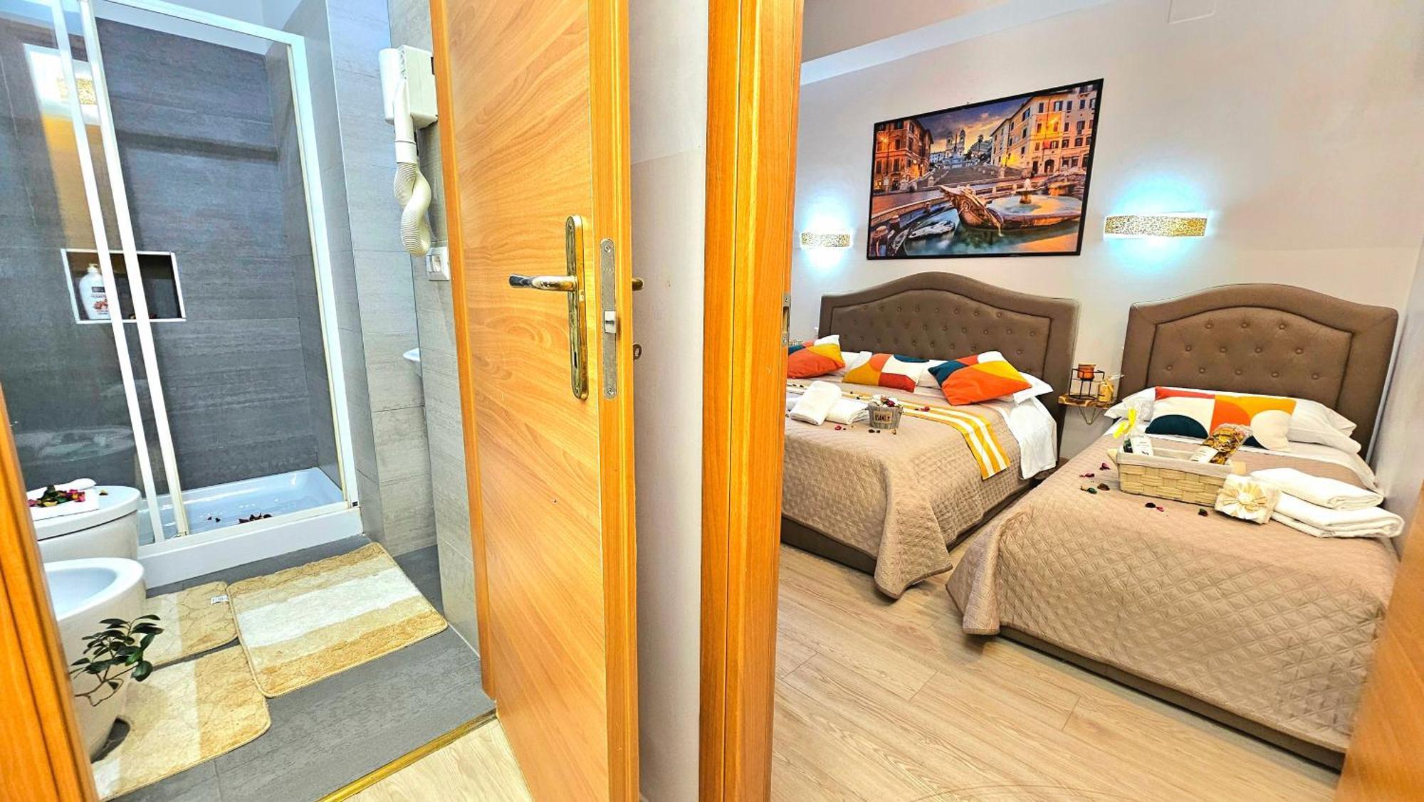 לינה וארוחת בוקר A Casa Simpatia Roma - Free Parking If You Book 4 Nights מראה חיצוני תמונה