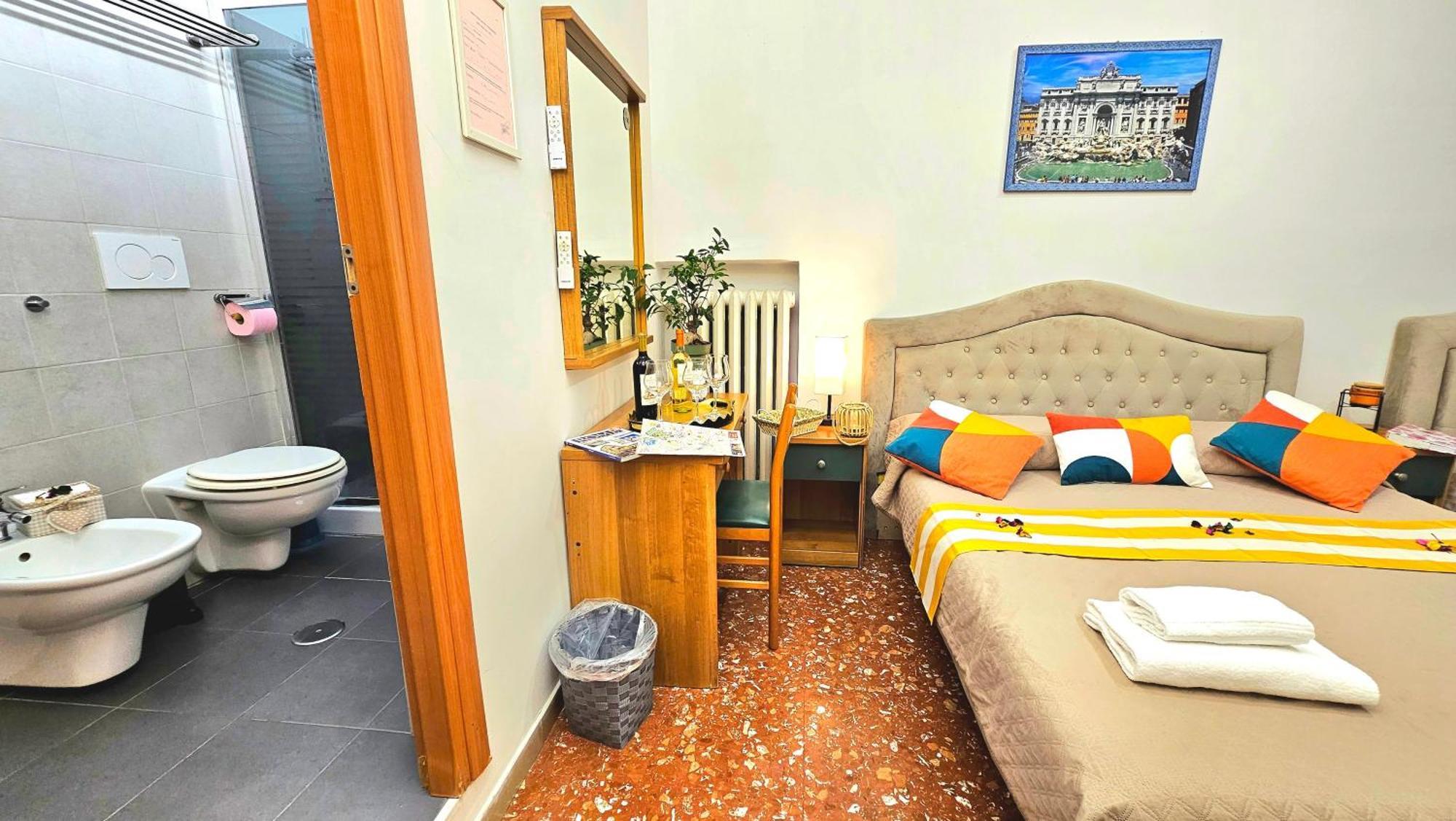 לינה וארוחת בוקר A Casa Simpatia Roma - Free Parking If You Book 4 Nights מראה חיצוני תמונה